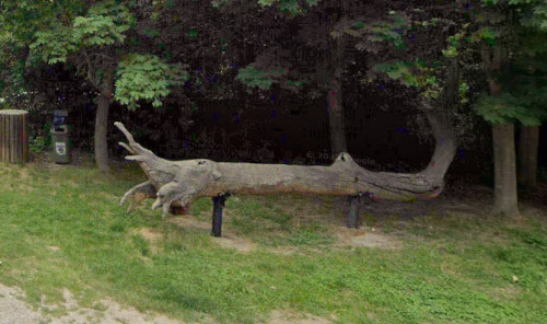 Skulpture na Ribniku Vrbje